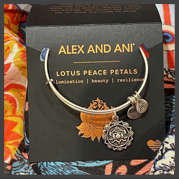 SOLD! x2- Lotus Peace & New Beginnings Bracelets NWT - Picture 2 of 16